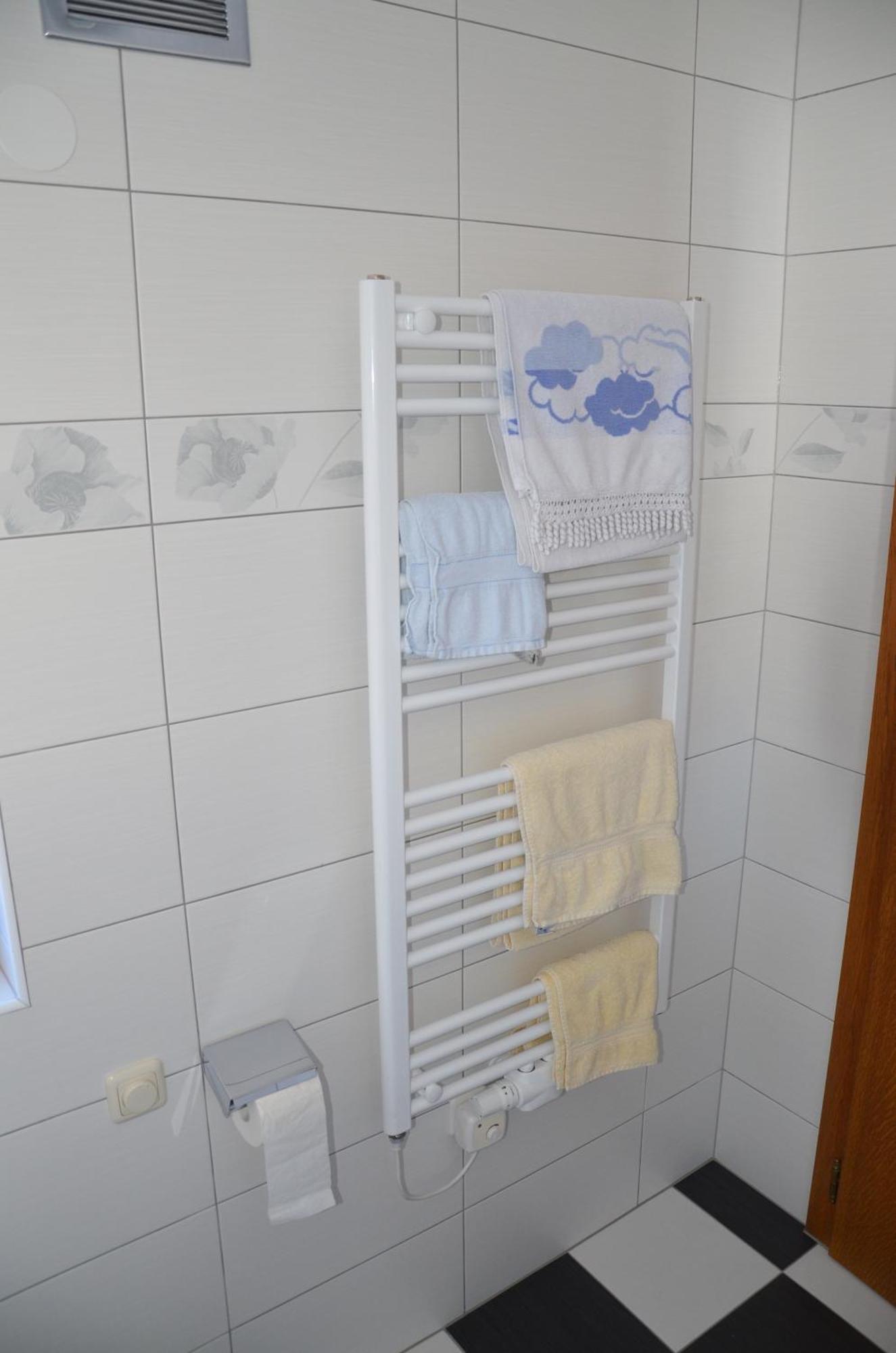 Gaestehaus Brugger Neukirchen am Großvenediger Szoba fotó